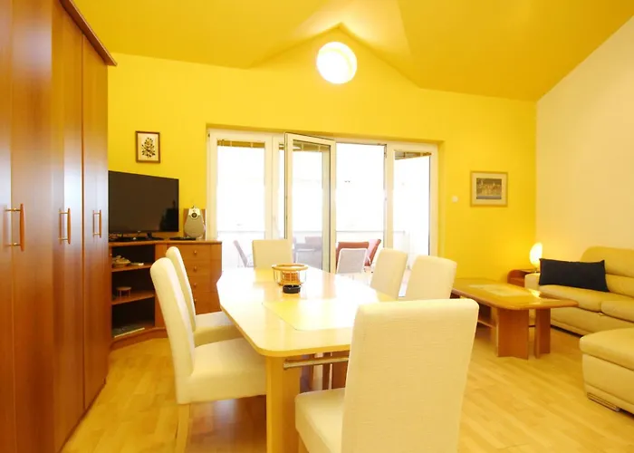 Bakrac By Interhome Baška
