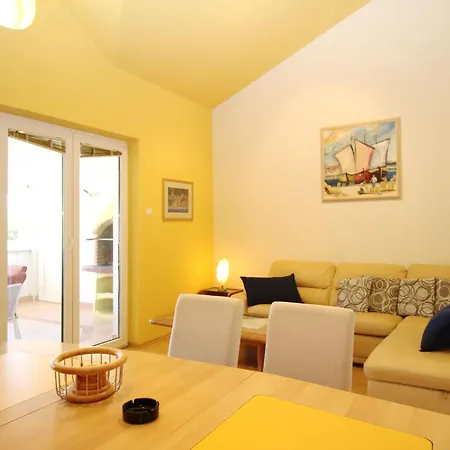 Apartmán Bakrac By Interhome