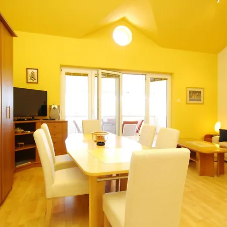 Bakrac By Interhome Baška