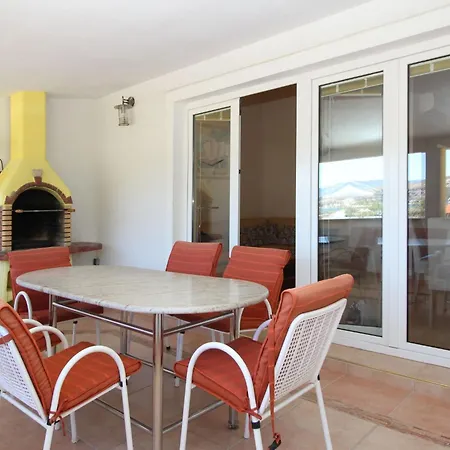 Bakrac By Interhome