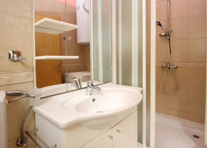 Apartmán Bakrac By Interhome Baška